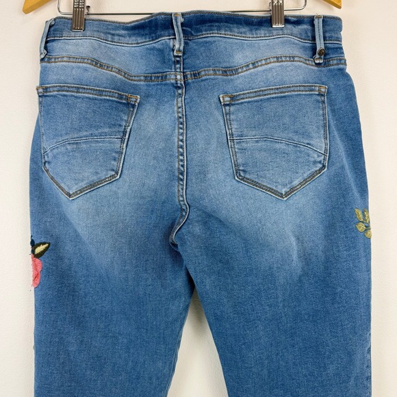 Driftwood Jackie Embroidered Floral Classic Fit Straight Leg Jeans Women 32 - Picture 15 of 16